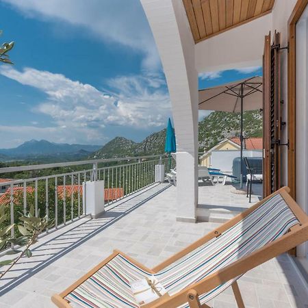 Holiday Home Horizonte With Jacuzzi Gornja Brela Екстер'єр фото