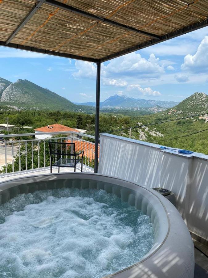 Holiday Home Horizonte With Jacuzzi Gornja Brela Екстер'єр фото