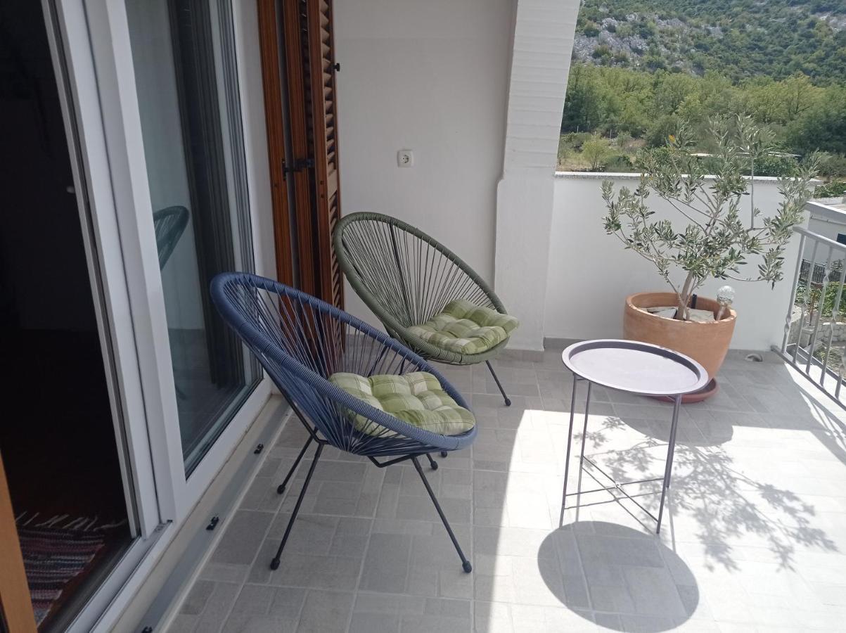 Holiday Home Horizonte With Jacuzzi Gornja Brela Екстер'єр фото